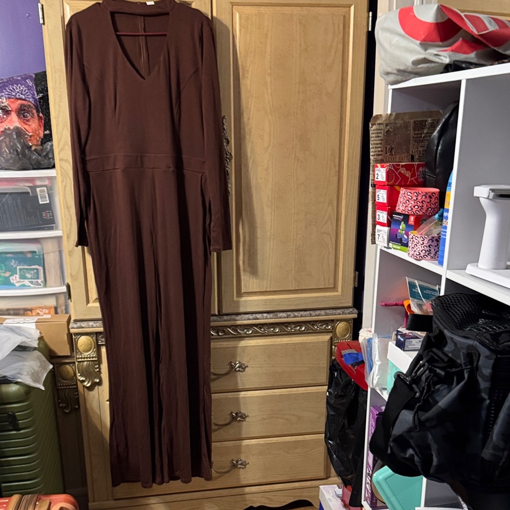Long Brown V-Neck jumpsuit